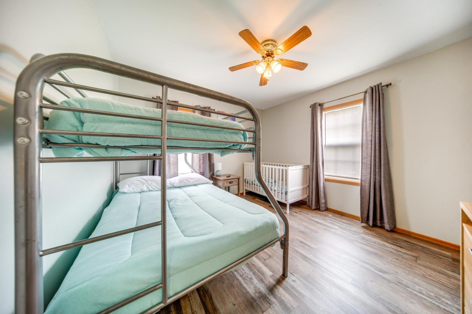 Family-Friendly Hideaway Near Presque Isle! Vila Erie Exterior foto
